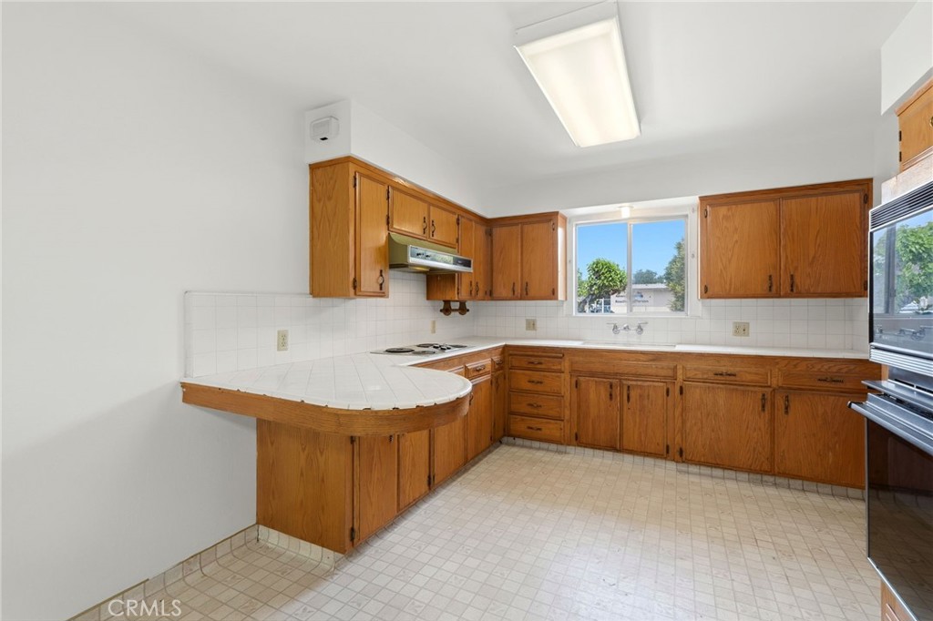 1123 E Washington Ave, Reedley, CA 93654