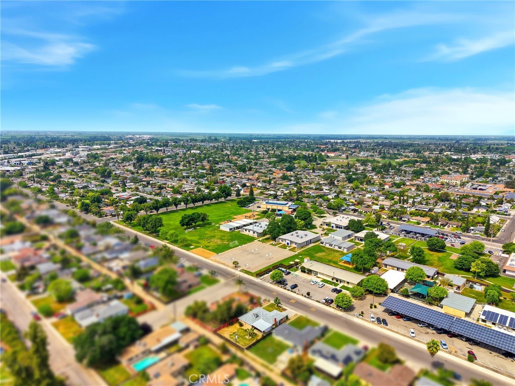 1123 E Washington Ave, Reedley, CA 93654