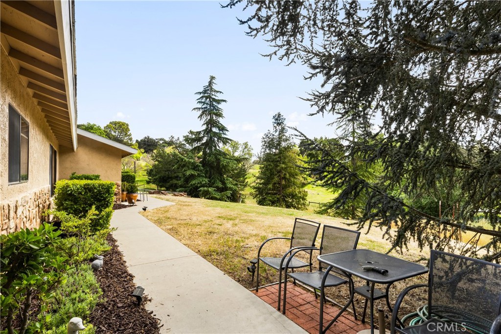 6055 Flores, Atascadero, CA 93422