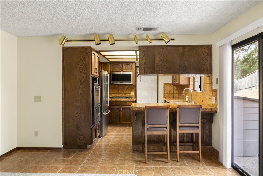 6055 Flores, Atascadero, CA 93422