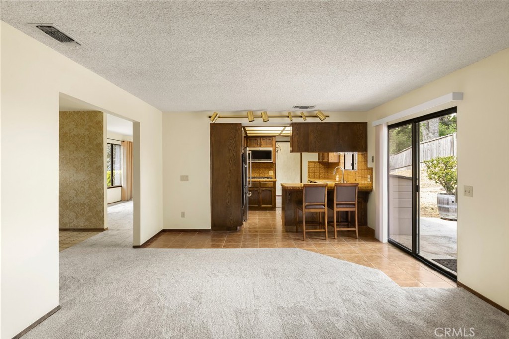 6055 Flores, Atascadero, CA 93422