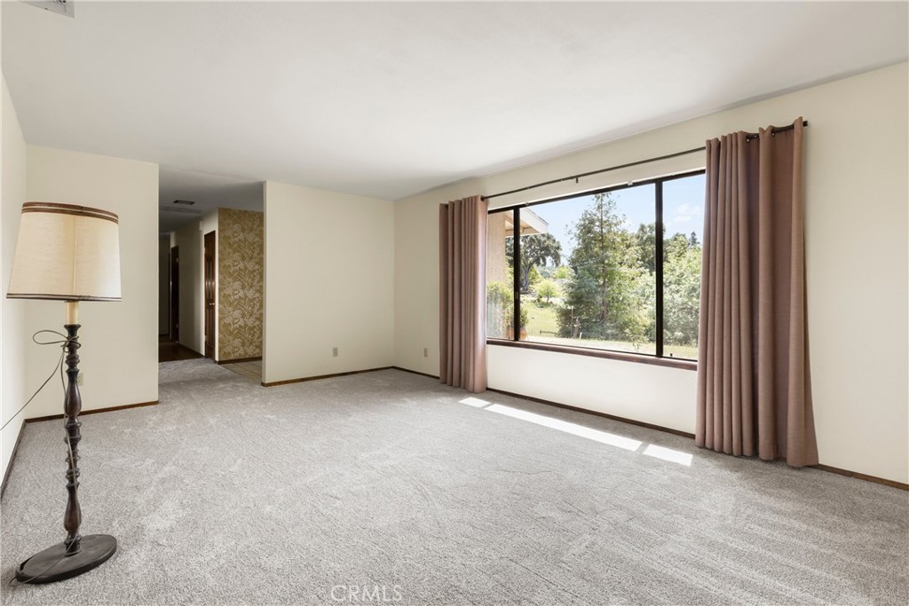 6055 Flores, Atascadero, CA 93422