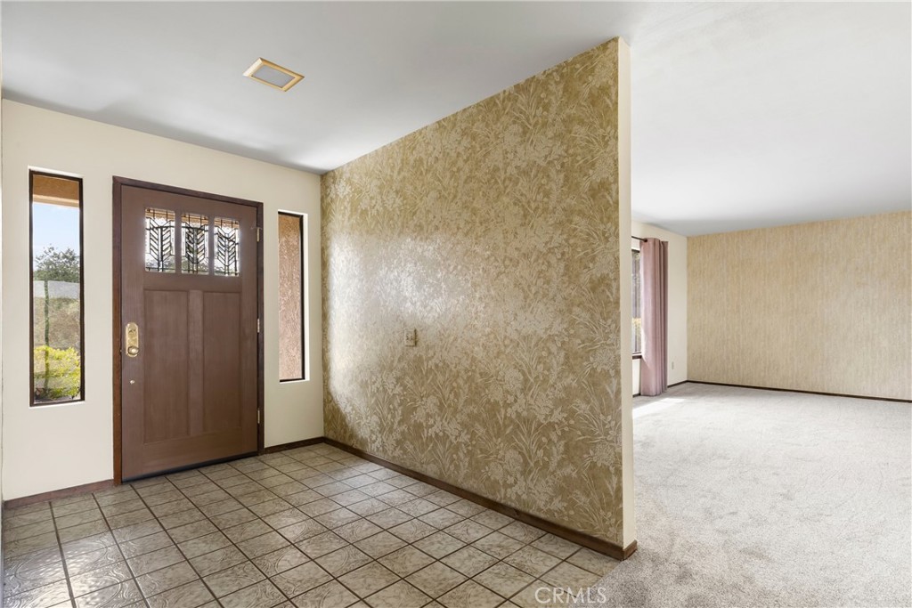 6055 Flores, Atascadero, CA 93422