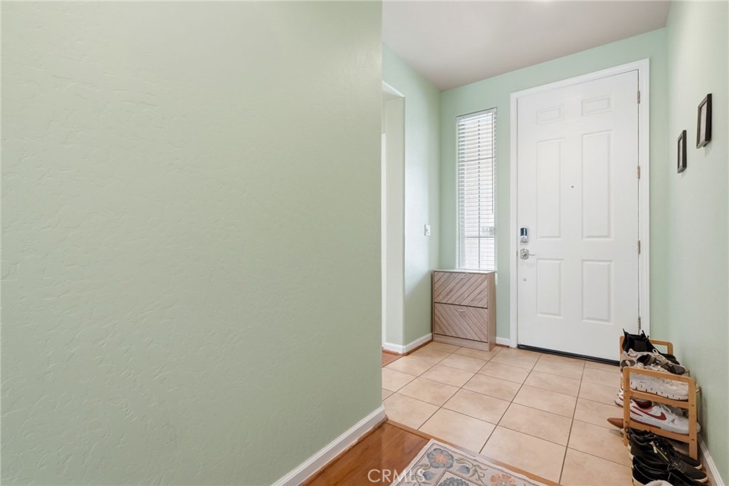 1428 N Leila St, Visalia, CA 93291