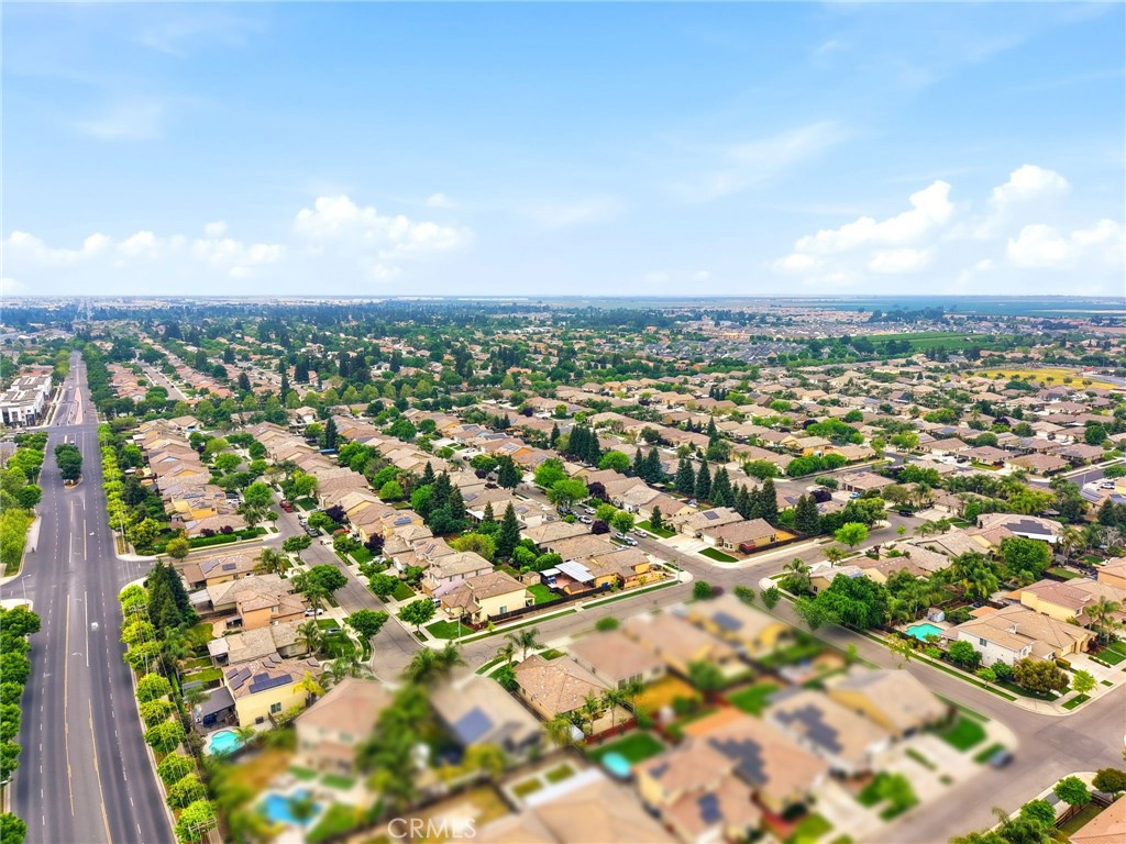 1428 N Leila St, Visalia, CA 93291