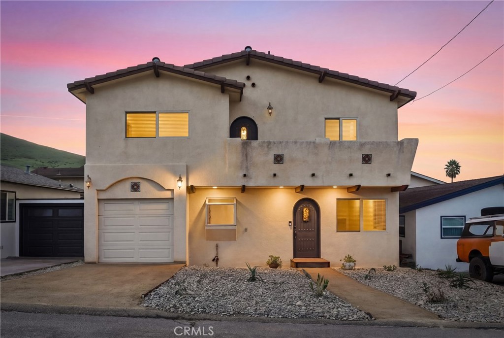 482 Yerba Buena St, Morro Bay, CA 93442