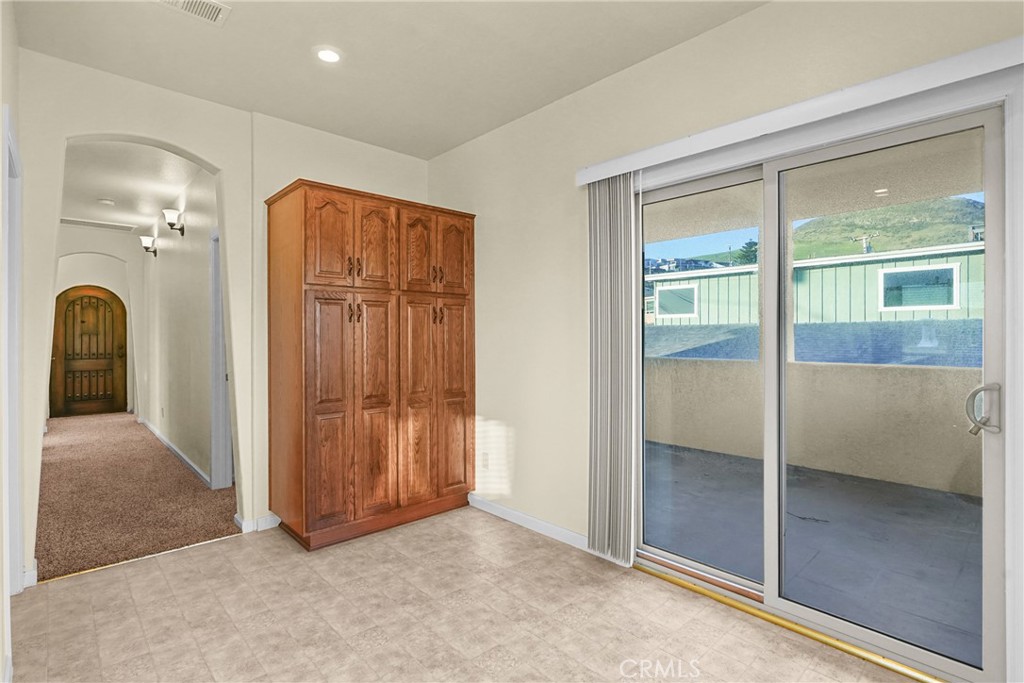 482 Yerba Buena St, Morro Bay, CA 93442