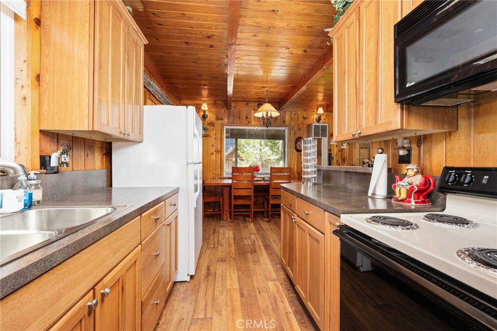 42031 N Aspen, Shaver Lake, CA 93664