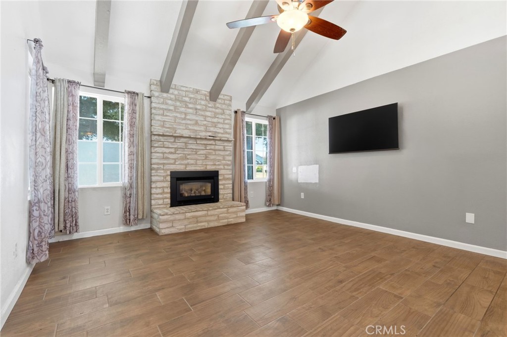 247 E Kennedy, Tulare, CA 93274