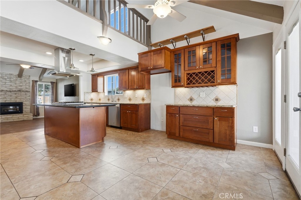 247 E Kennedy, Tulare, CA 93274