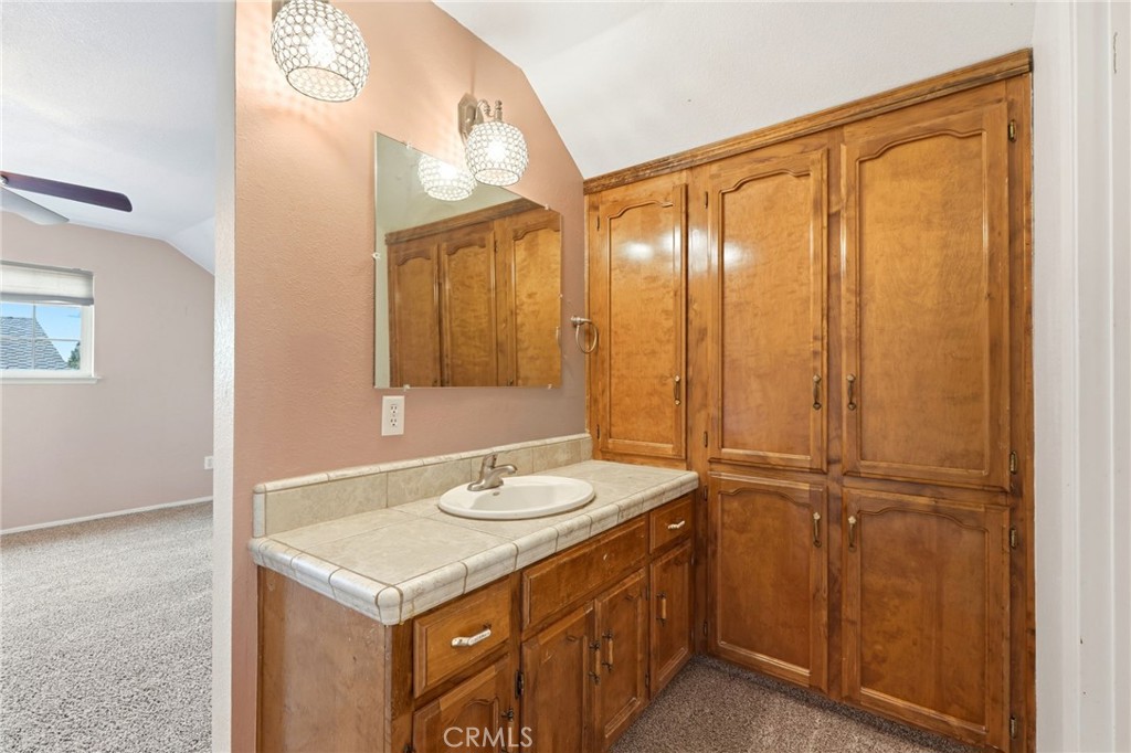 247 E Kennedy, Tulare, CA 93274