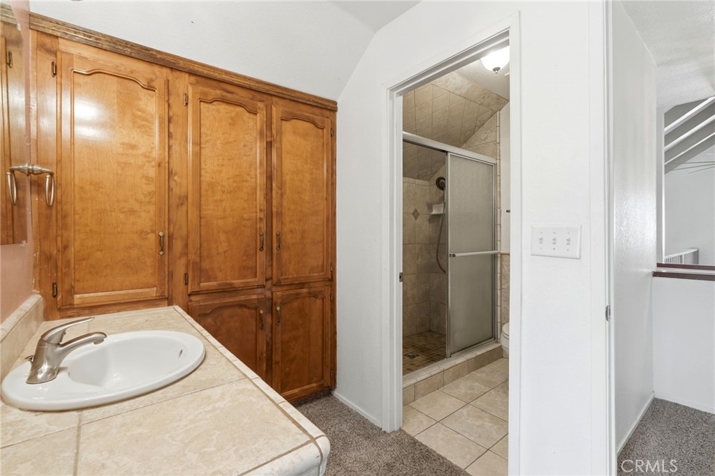 247 E Kennedy, Tulare, CA 93274