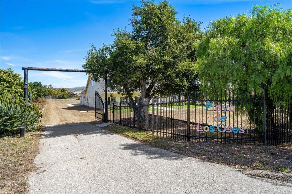 1696 Los Osos Valley Rd, Los Osos, CA 93402