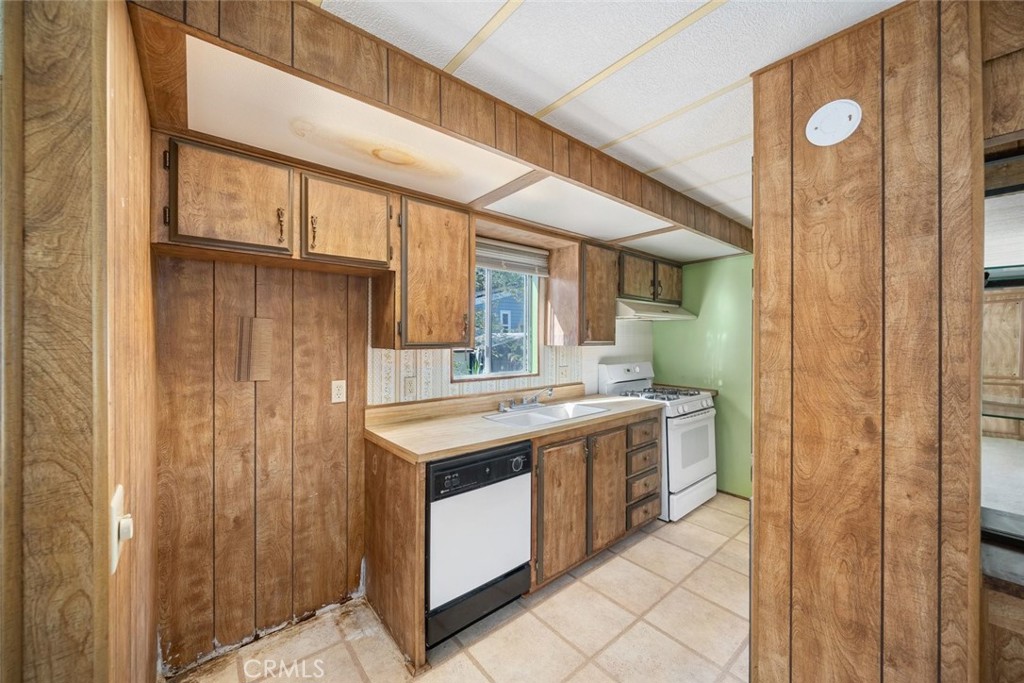 84 Laguna, Paso Robles, CA 93446