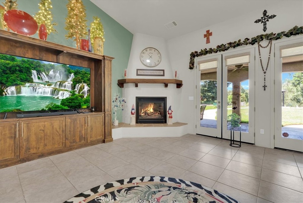 32815 Riverside, Springville, CA 93265