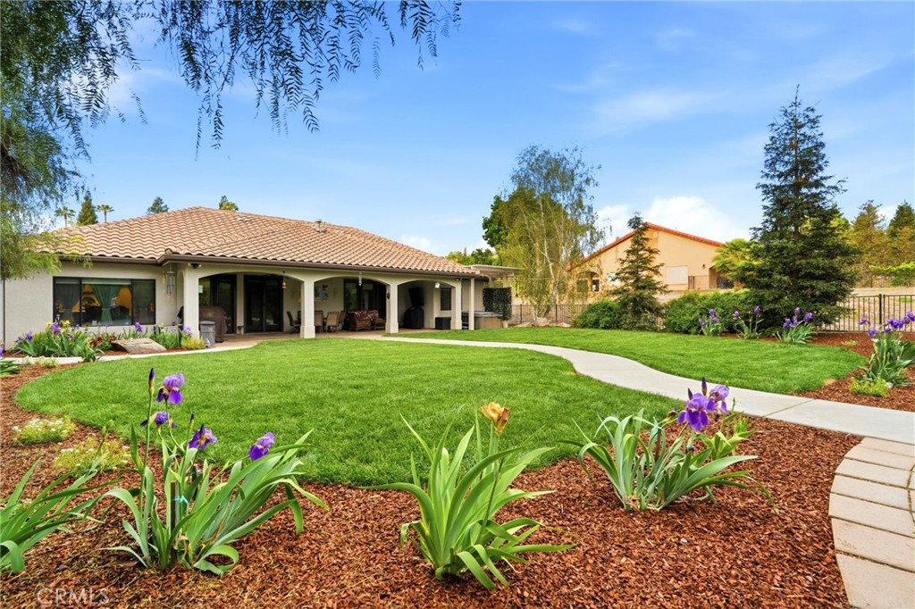 32815 Riverside, Springville, CA 93265