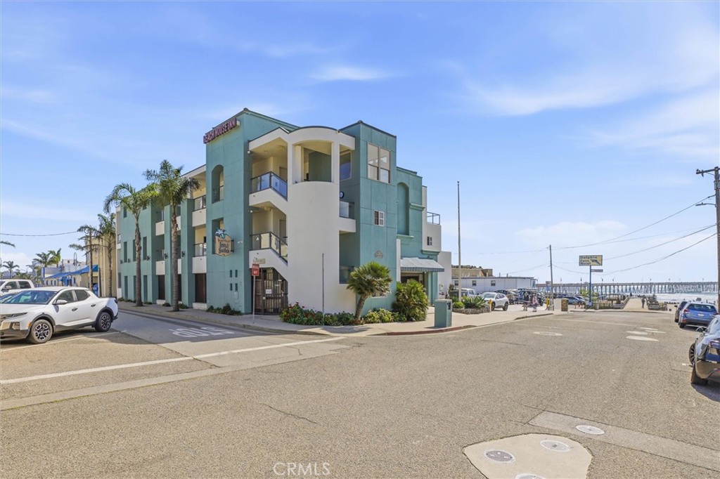 198 Main St #305, Pismo Beach, CA 93449