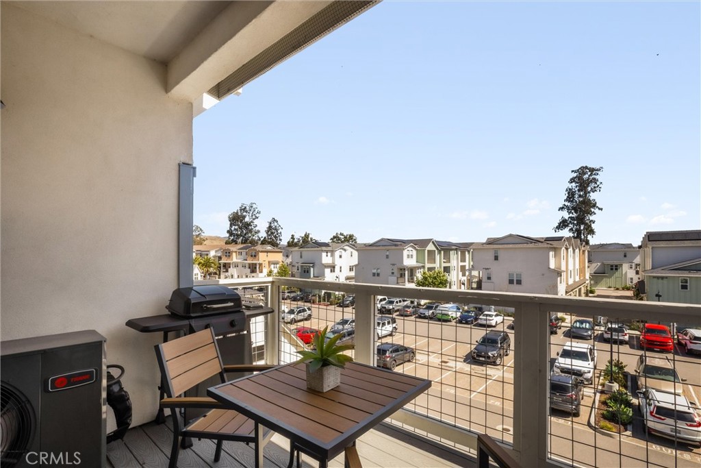 935 Madonna Rd #303, San Luis Obispo, CA 93405