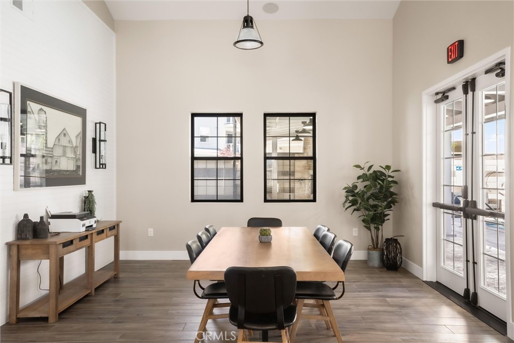 935 Madonna Rd #303, San Luis Obispo, CA 93405