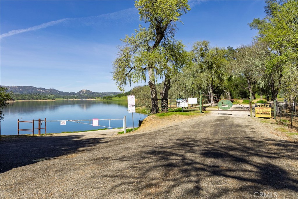 5550 Las Tablas Bay, Paso Robles, CA 93446