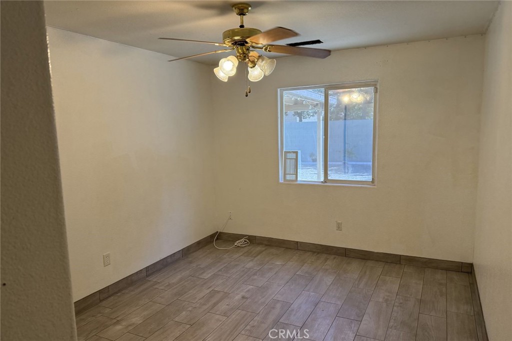 409 W Packwood, Visalia, CA 93277