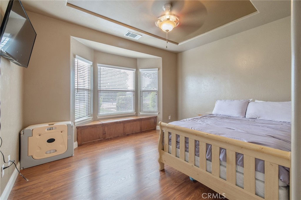 1928 S Shirk, Visalia, CA 93277