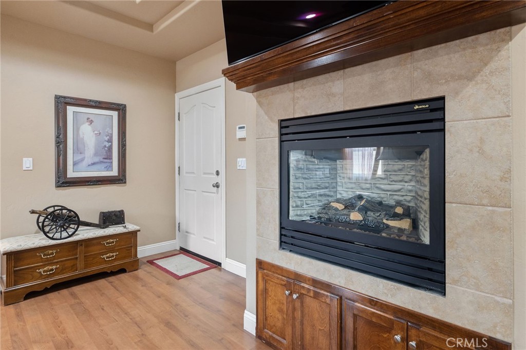 1928 S Shirk, Visalia, CA 93277