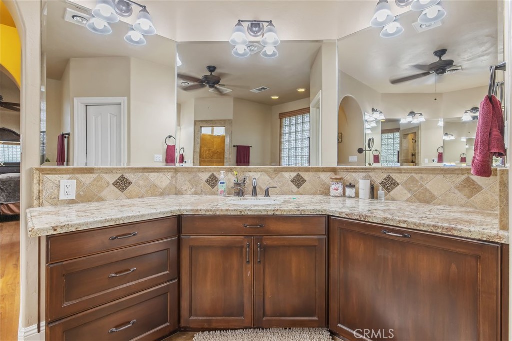 1928 S Shirk, Visalia, CA 93277