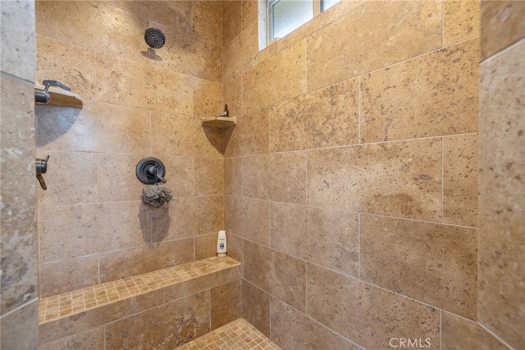 1928 S Shirk, Visalia, CA 93277