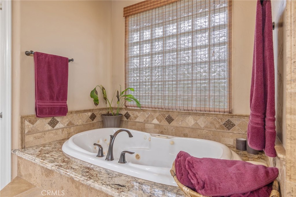 1928 S Shirk, Visalia, CA 93277