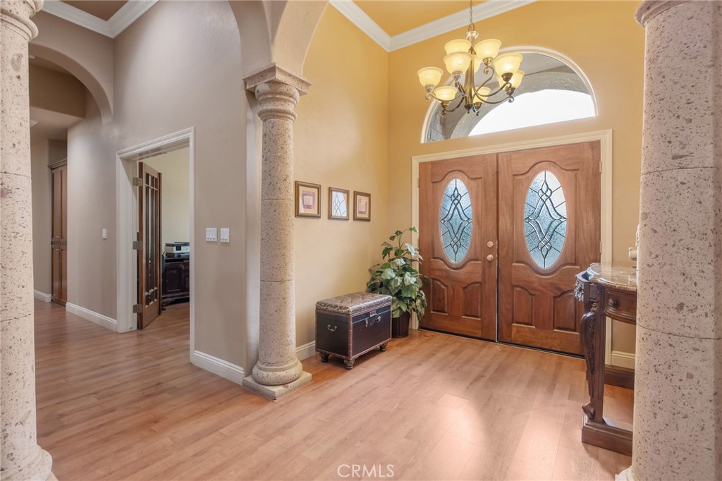 1928 S Shirk, Visalia, CA 93277