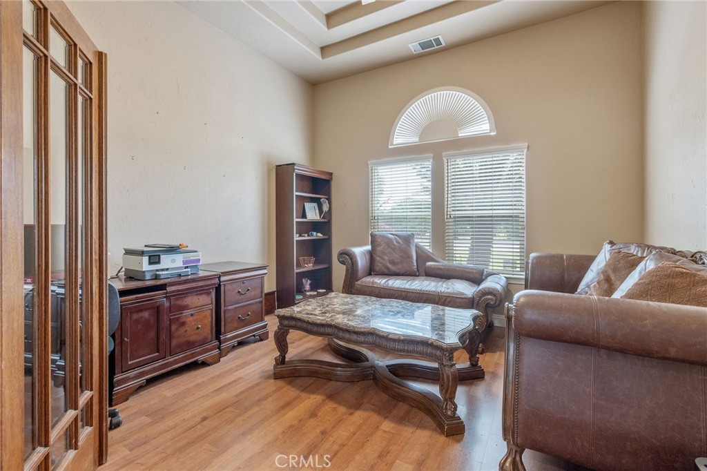 1928 S Shirk, Visalia, CA 93277