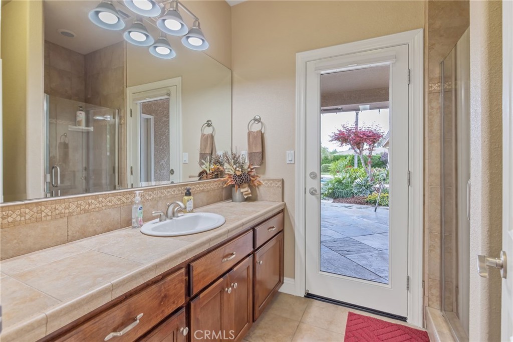 1928 S Shirk, Visalia, CA 93277