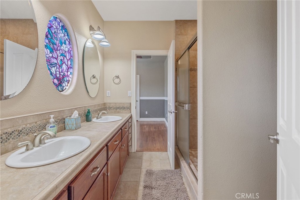 1928 S Shirk, Visalia, CA 93277