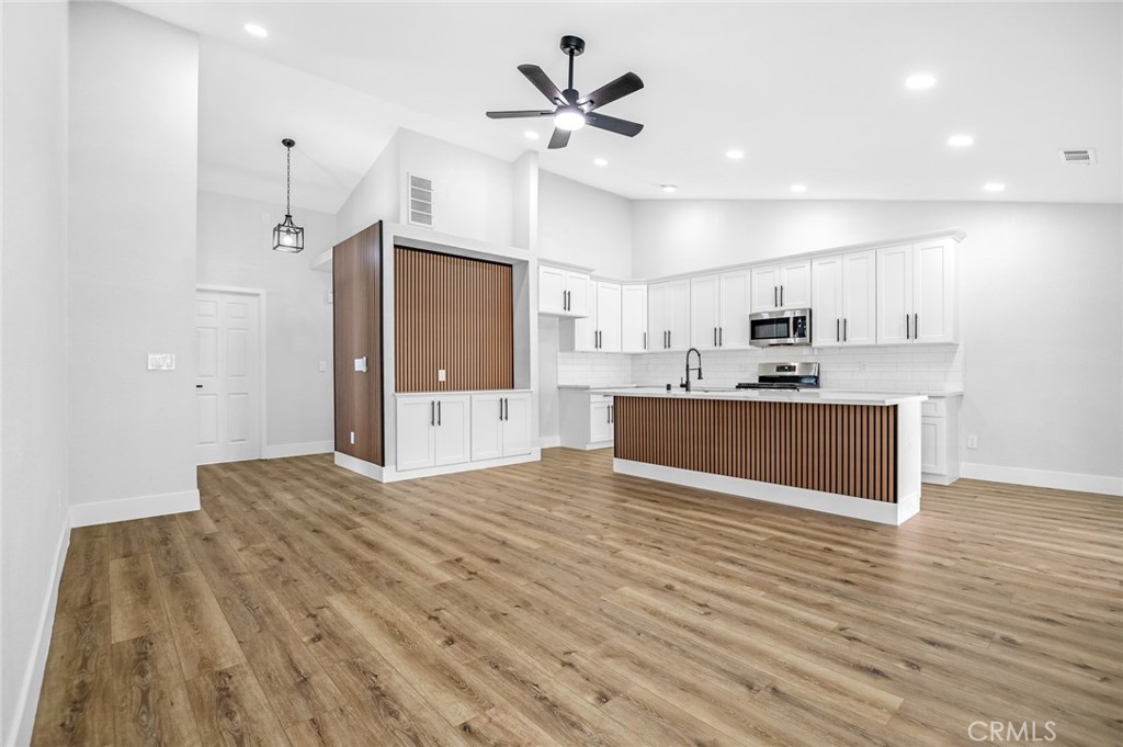 1644 N Tipton, Visalia, CA 93292