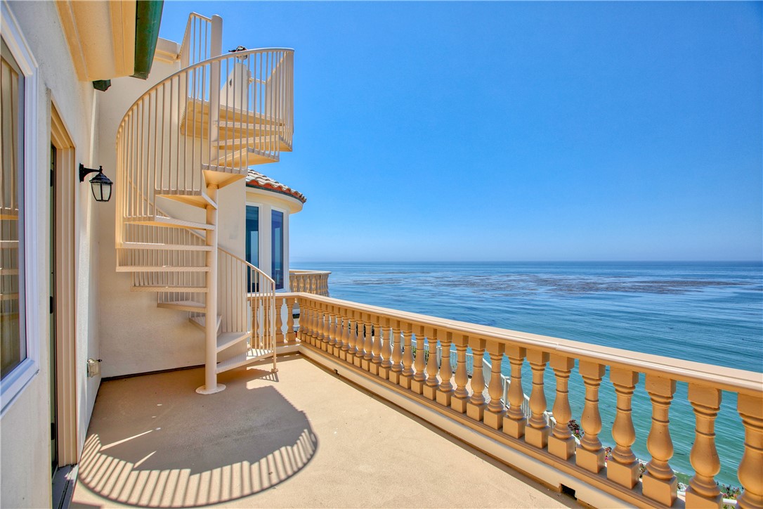 2569 Spyglass Dr, Pismo Beach, CA 93449