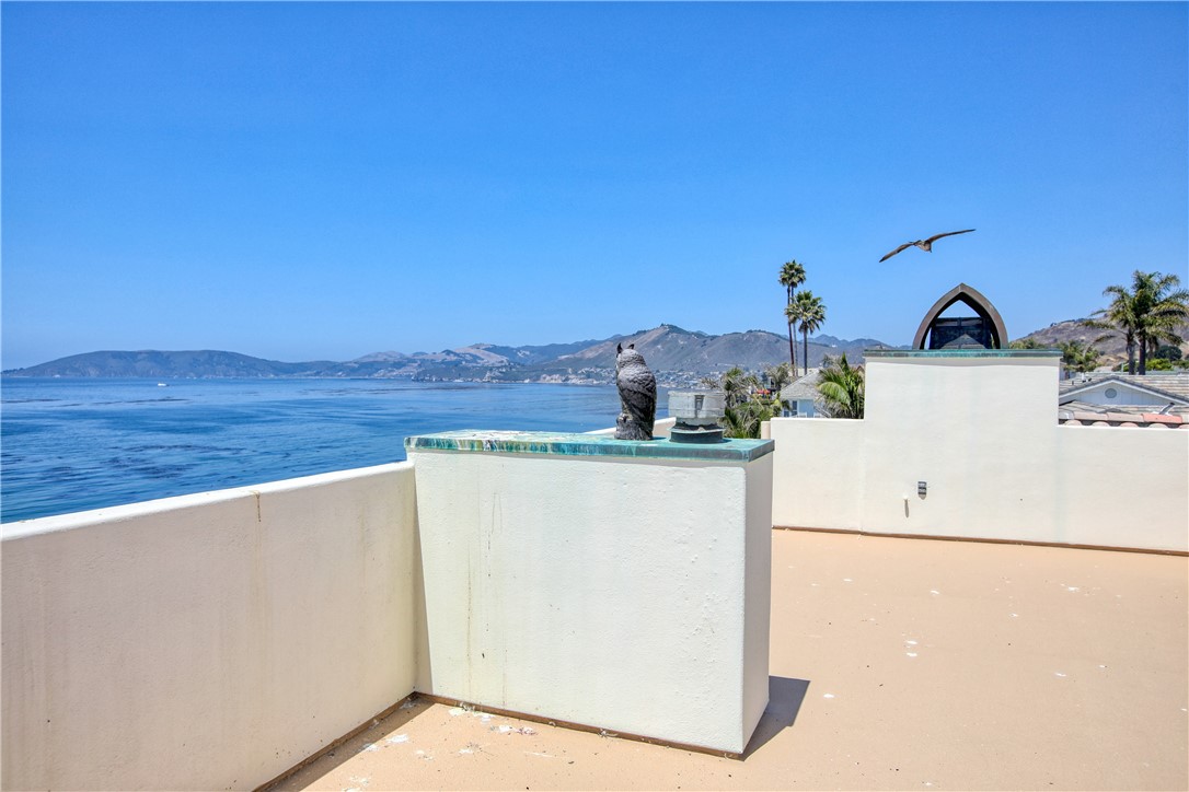 2569 Spyglass Dr, Pismo Beach, CA 93449