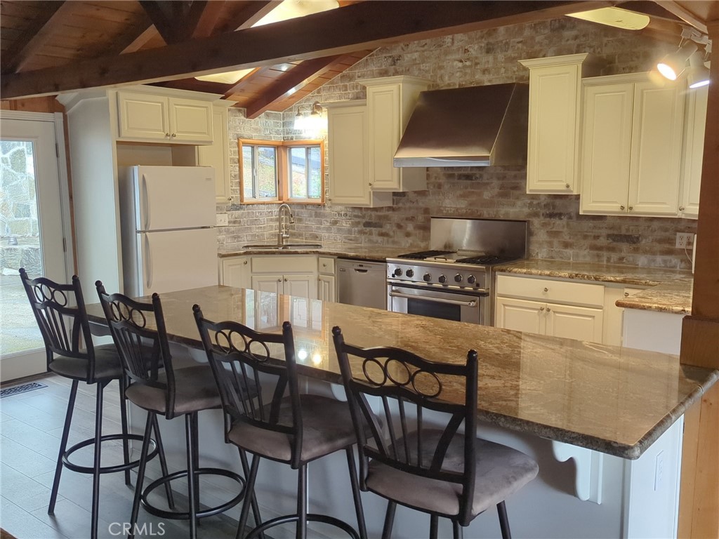 53327 Road 432, Bass Lake, CA 93604