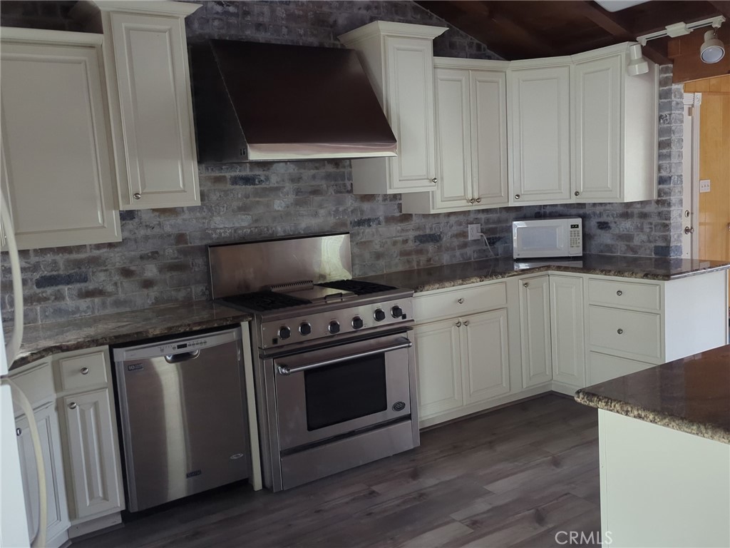 53327 Road 432, Bass Lake, CA 93604