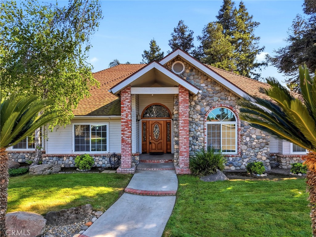 412 N Kanai, Porterville, CA 93257