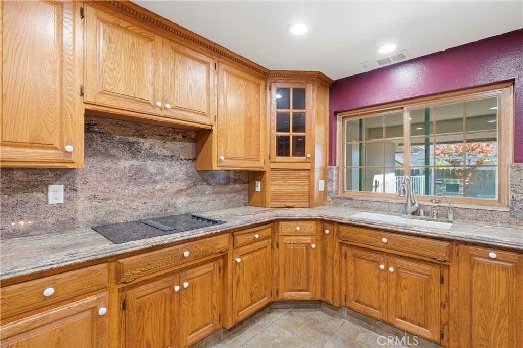 412 N Kanai, Porterville, CA 93257