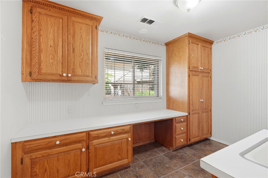 412 N Kanai, Porterville, CA 93257