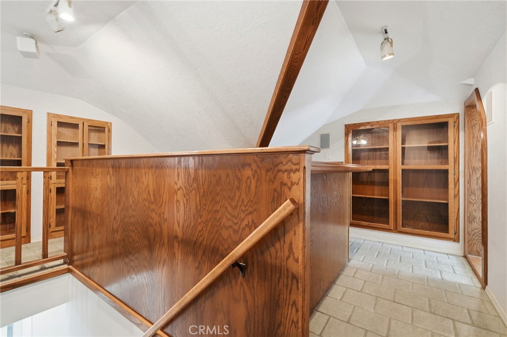 412 N Kanai, Porterville, CA 93257