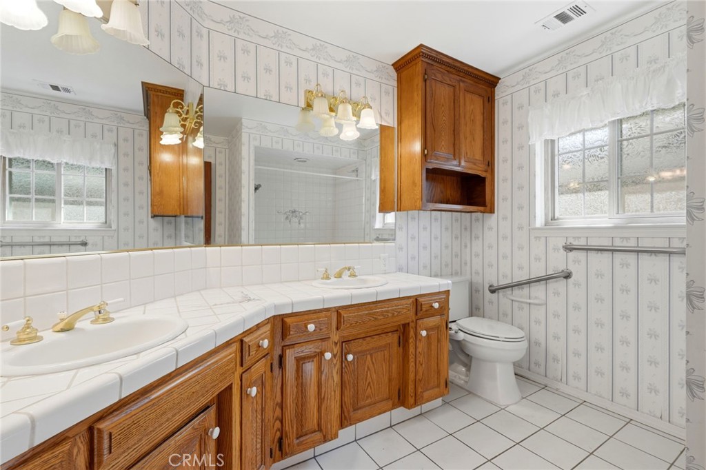 412 N Kanai, Porterville, CA 93257