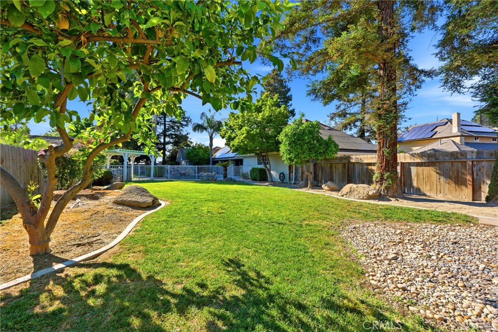 412 N Kanai, Porterville, CA 93257