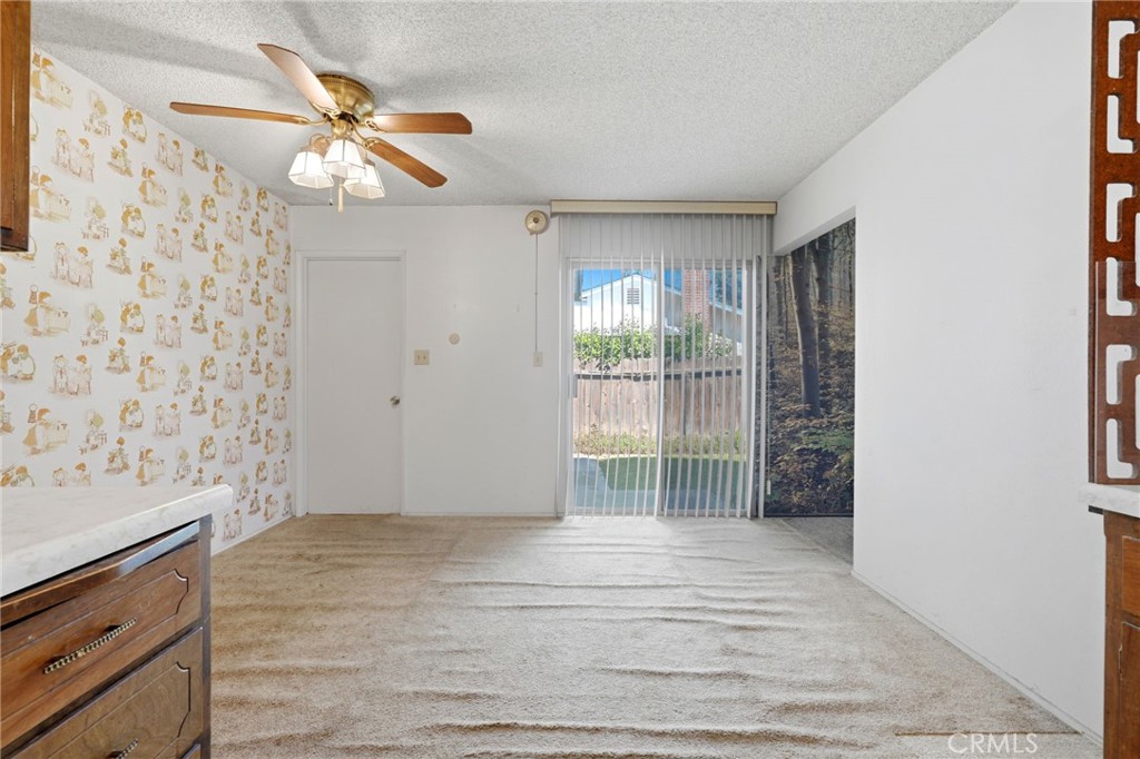 3345 W Laurel, Visalia, CA 93277