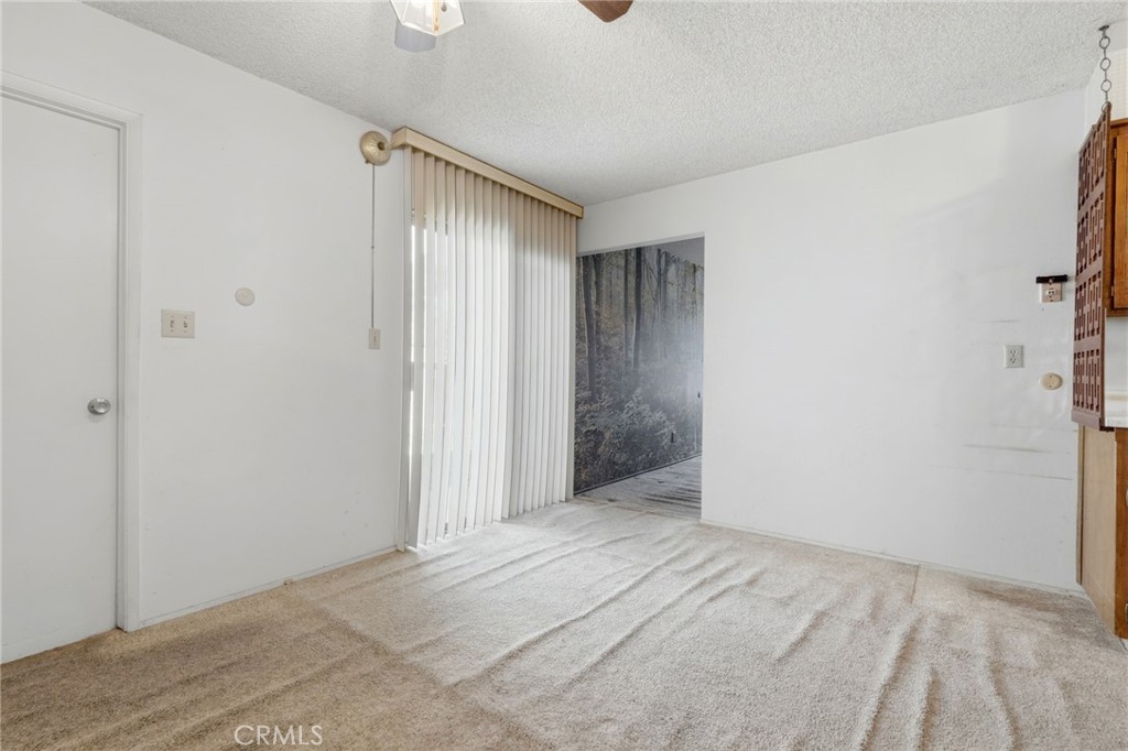 3345 W Laurel, Visalia, CA 93277