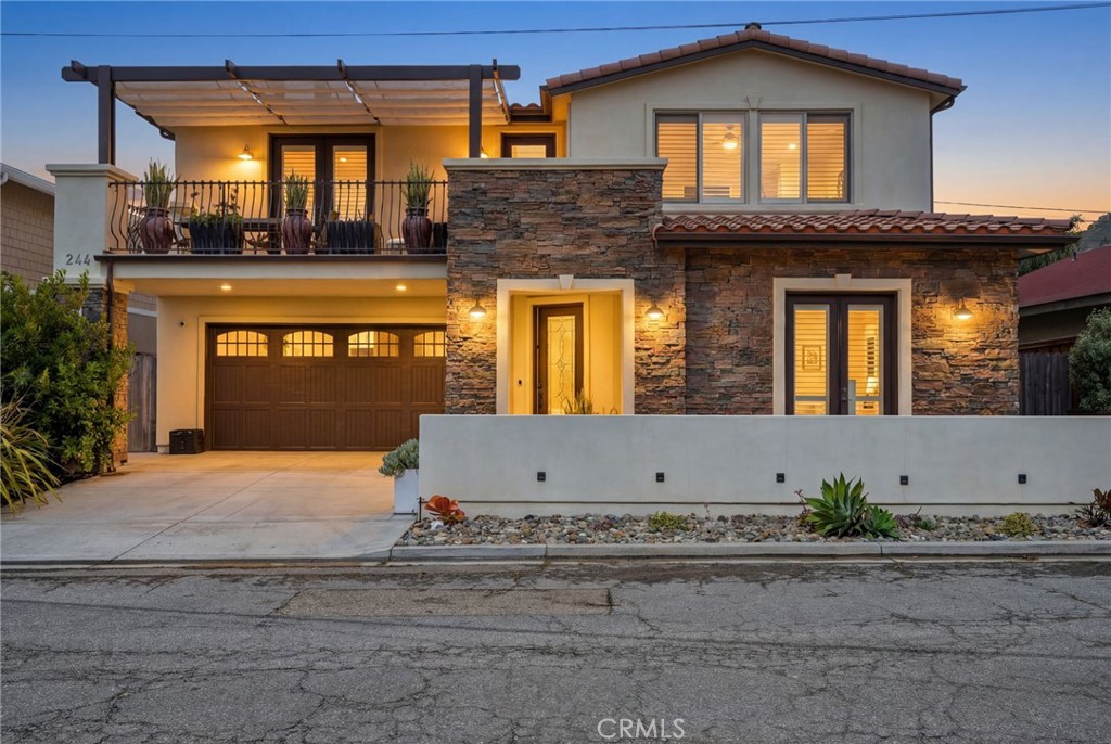 244 Boeker Ave, Pismo Beach, CA 93449