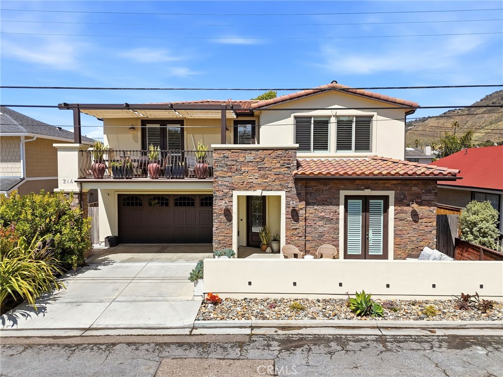 244 Boeker Ave, Pismo Beach, CA 93449