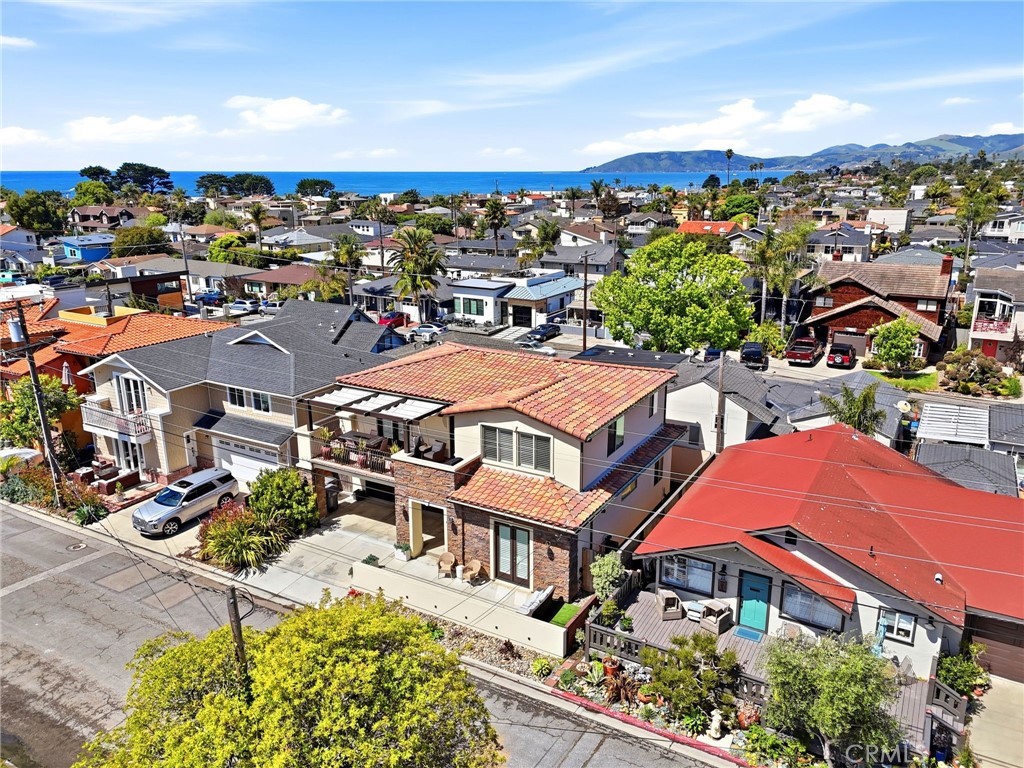 244 Boeker Ave, Pismo Beach, CA 93449